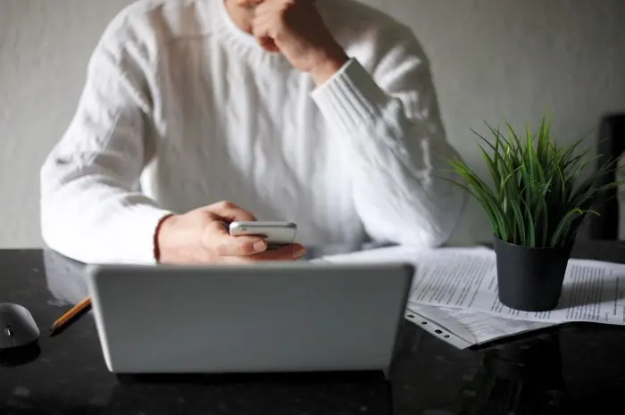 Cara Mengecek Apakah Pinjaman Online Terdaftar di OJK